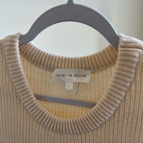 Sleeveless boho knit blouse sweater - Picture 3 of 3